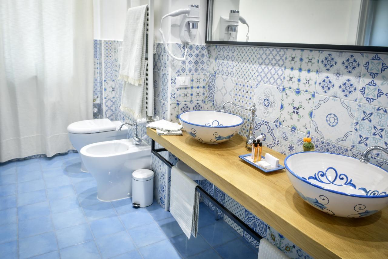Big Rose Hotel Росано Екстериор снимка